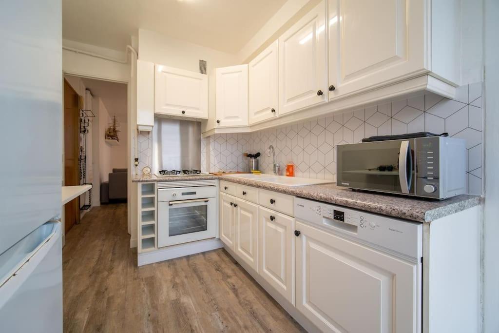 Fully Equipped Apartment Balcony Sleeps 7 Wifi Marseille Eksteriør billede