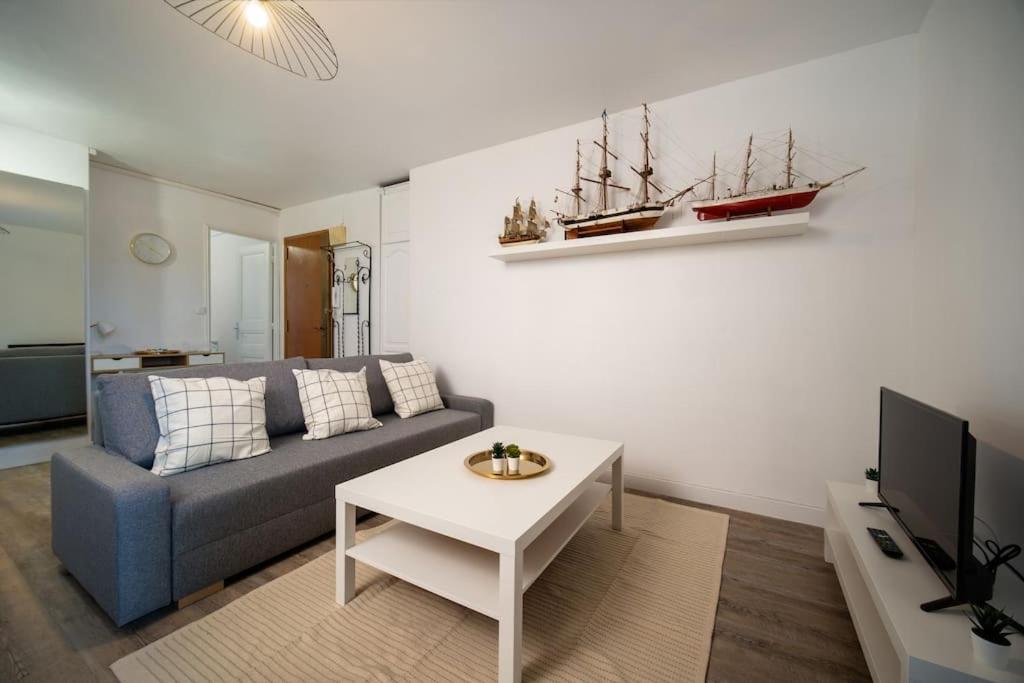 Fully Equipped Apartment Balcony Sleeps 7 Wifi Marseille Eksteriør billede